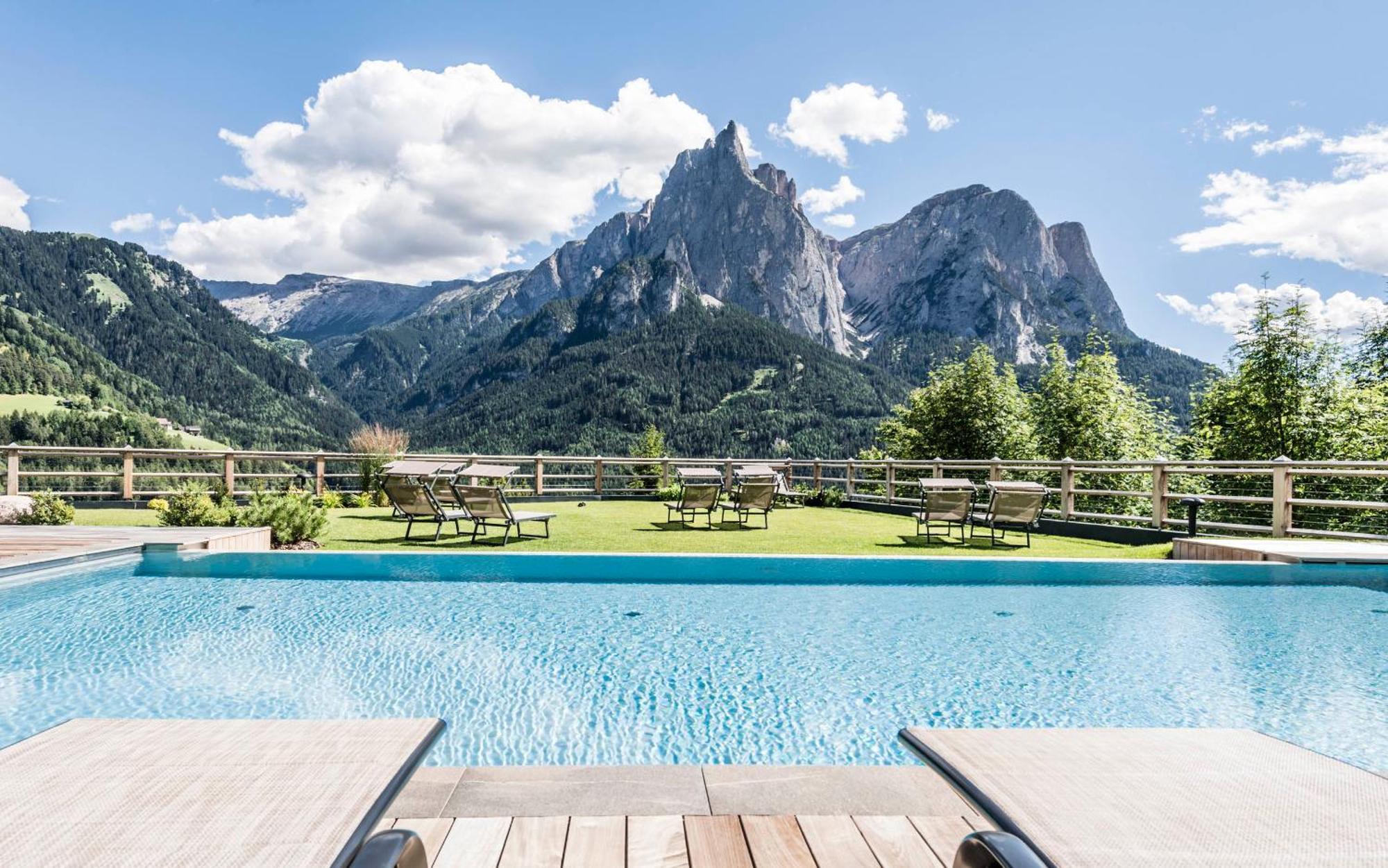 Sonus Alpis - Adults Only Aparthotel Castelrotto Ngoại thất bức ảnh